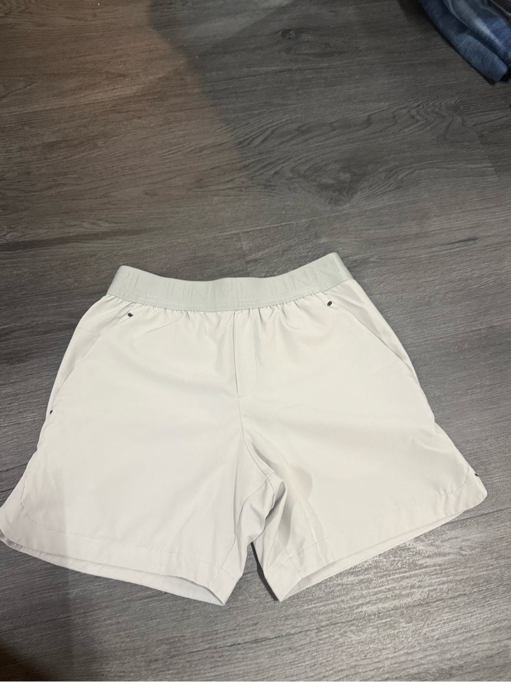 Men's Unrl Performance Shorts - Light Gray